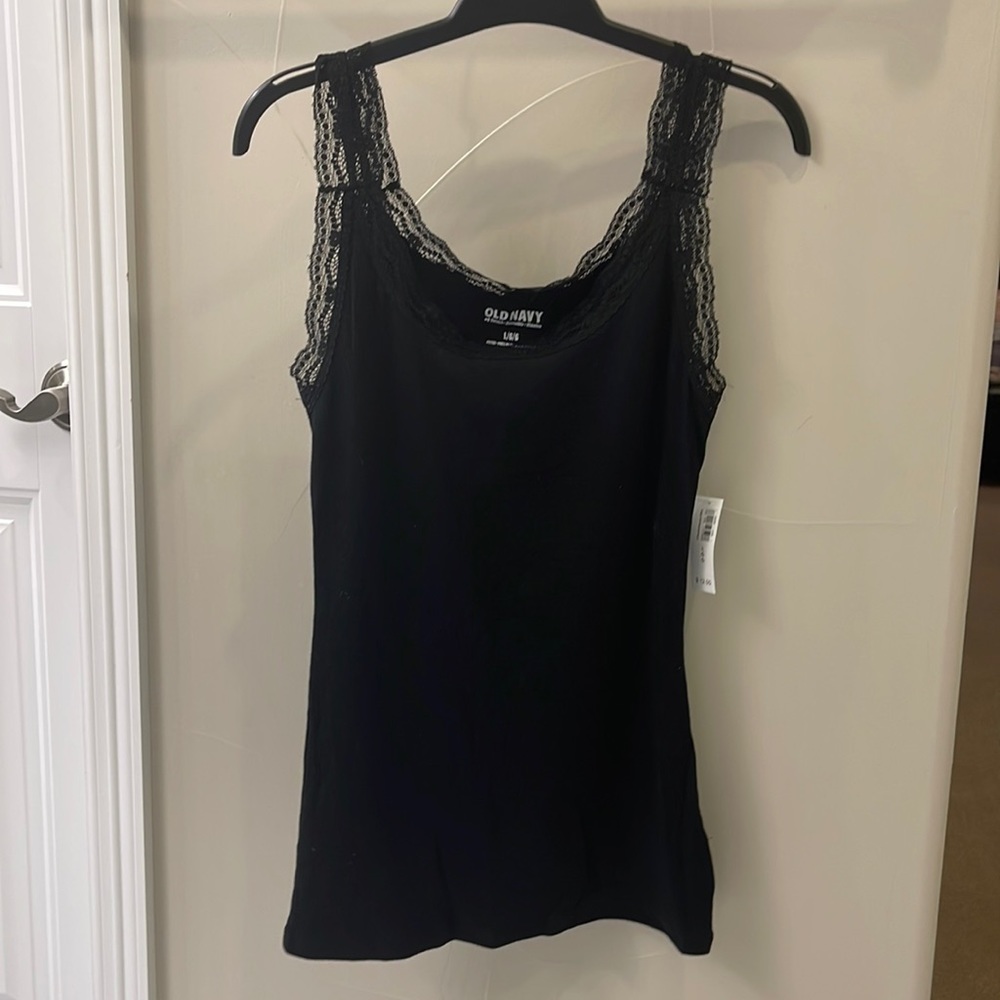 Black tank top with lace detailing. Old navy. Large